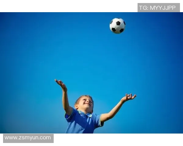 足球明星婴儿连体衣让小宝贝也能感受绿茵场的激情与魅力